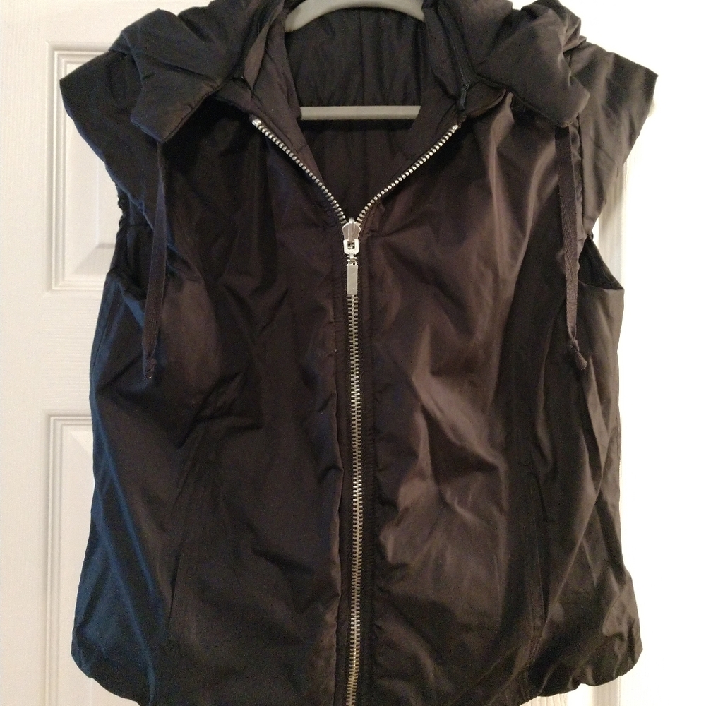 🍭CANDIE'S REVERSIBLE PUFFER VEST W/DETACH HOOD